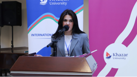 Rumın-Amerikan Universitetinin nümayəndəsi Xəzər Universitetində   